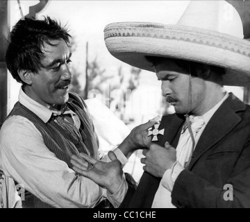 ANTHONY QUINN, MARLON BRANDO, VIVA ZAPATA!, 1952 Stock Photo