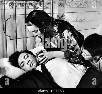 MARIO LANZA & SARITA MONTIEL SERENADE (1956 Stock Photo, Royalty Free ...