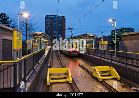 Metrolink light rail train at MediacityUK station, Salford Quays ...