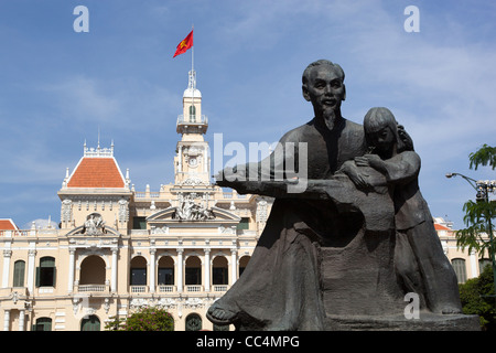 Ho Chi Minh Statue in front of Hotel de Ville Ho Chi Minh City Vietnam Stock Photo