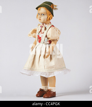Collecting Toys Twentieth Century. lpine Doll. Years 30/40. Height 50Cm