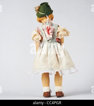 Collecting Toys Twentieth Century. lpine Doll. Years 30/40. Height 50Cm