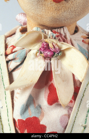 Collecting Toys Twentieth Century. lpine Doll. Years 30/40. Height 50Cm. Particular