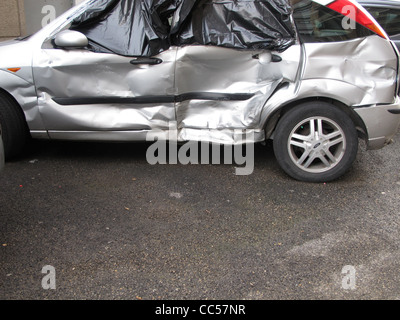 detail of crash accident damage to car Stock Photo