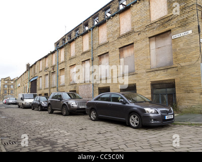 Urban Decay in Bradford - The area around the old mill factories Stock Photo
