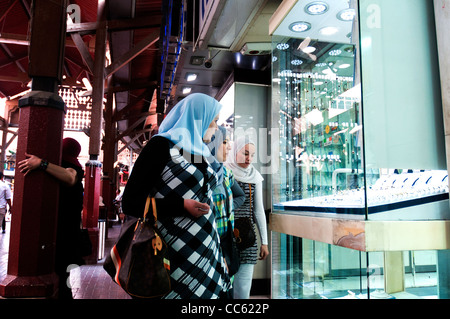 Women in the Gold Souk, Dubai, United Arab Emirates Stock Photo