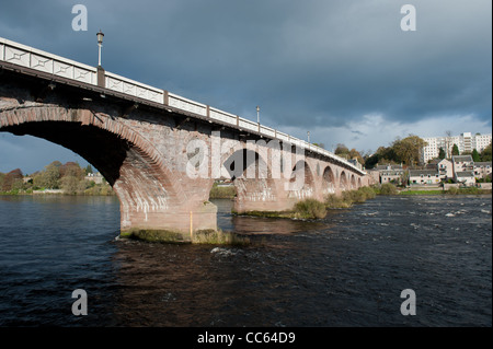 The Smeaton bridge running over the Tay in Perth lit by the evening autumnal sun. Stock Photo