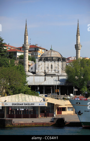 Turkey, Istanbul, Üsküdar, Dock, Mihrimah Sultan Mosque, Stock Photo