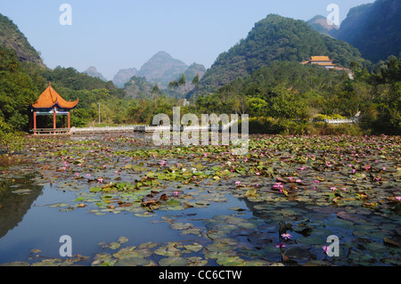 Qingshou Lake, Qingshou Rock, Duqiao Mountain, Yulin, Guangxi , China Stock Photo