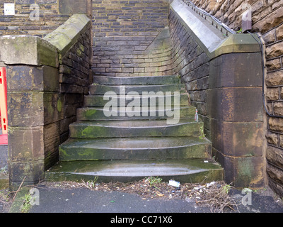 Urban Decay in Bradford - The area around the old mill factories Stock Photo