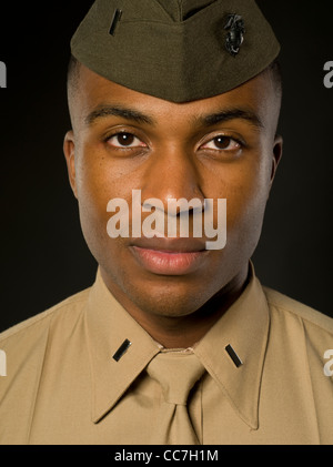 United States Marine Corps Officer in Service B ( Bravos ) Uniform