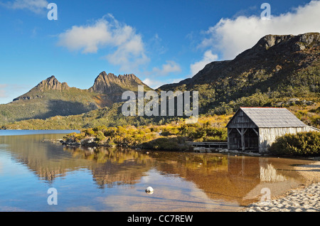 Cradle Mountain and Dove Lake, Cradle Mountain-Lake St Clair National Park, UNESCO World Heritage Area, Tasmania, Australia Stock Photo