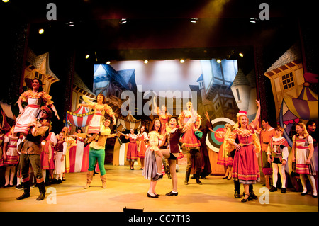 An amateur theatre pantomime version of the legend of Robin Hood, Aberystwyth Arts Centre Wales UK Stock Photo
