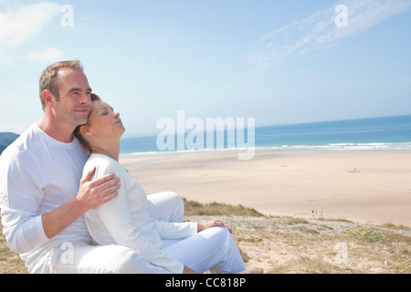 Couple on Beach, Camaret-sur-Mer, Finistere, Bretagne, France Stock Photo