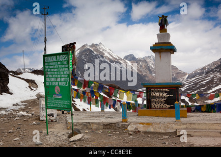 India, Arunachal Pradesh, Sela Pass, Border Roads Task Force Memorial on road to Tawang Stock Photo