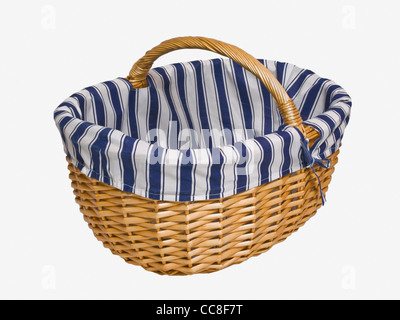 Detailansicht eines leeren Weidenkorbes | Detail photo of a wicker basket Stock Photo