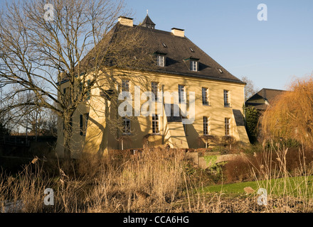 The hunting lodge (rear view) at Burg Linn, Krefeld, North Rhine-Westphalia, Germany. Stock Photo