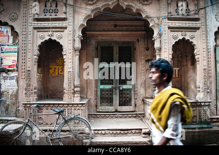 House with porch, Vrindavan, Uttar Pradesh, India Stock Photo