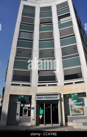BNP PARIBAS bank agency, Paris, France Stock Photo