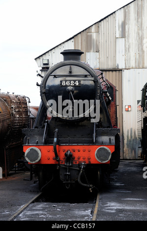 LMS Stanier 8F 2-8-0 locomotive 8624 standing outside the main shed at the great central railway loughborough england uk Stock Photo