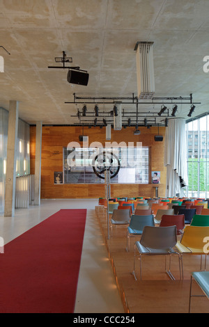 kunsthal, oma / rem koolhaas, rotterdam the netherlands, 1992, main auditorium Stock Photo