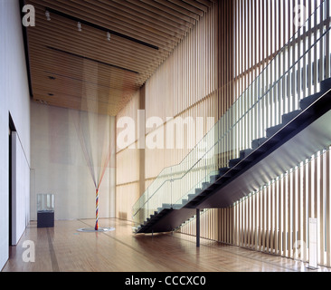 SUNTORY MUSEUM OF ART OVERALL INTERIOR VIEW Stock Photo