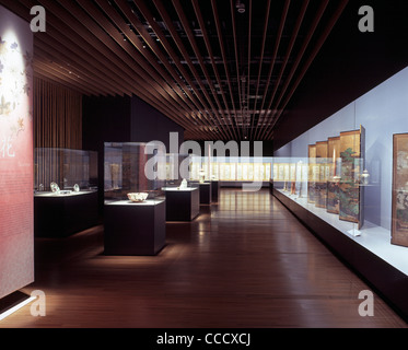 SUNTORY MUSEUM OF ART OVERALL INTERIOR VIEW - GALLERY Stock Photo