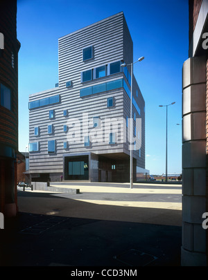 NEW ART GALLERY WALSALL EXTERIOR VIEW OF EXTERIOR VIEW OF BUILDING FROM SOUTH EAST. Stock Photo