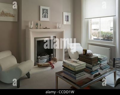 Private house, Westarchitecture, Central London, 2008 Second floor drawing room towards fire place Stock Photo