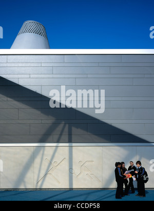 John Madejski Academy, Reading, United Kingdom, Wilkinson Eyre Architects, 2008 Stock Photo