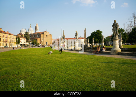 Prato della Valle, Padua (Padova), Italy Stock Photo