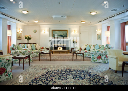 The Queens royal sitting room on the Royal Yacht Britannia. Stock Photo