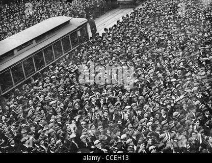 Huge crowd of baseball fans watching baseball scoreboard during World Series game in New York City, 1911 Stock Photo