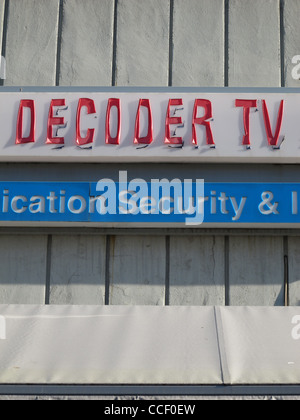 old damaged decoder tv hi fi shop sign notice Stock Photo