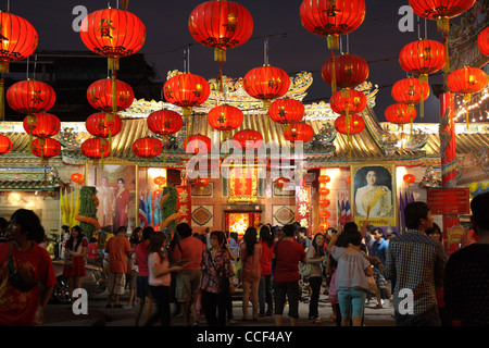 chinese new year temple