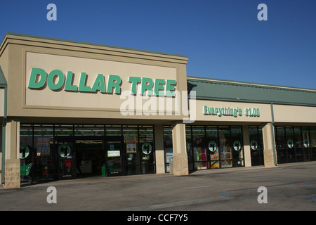 Dollar Tree Store Located in Tyler Texas Stock Photo