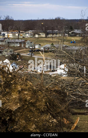 December 31, 2010 - Fort Leonard Wood, Missouri, U.S. - The homes and cars destroyed by a tornado that touched down at the Fort Leonard Wood Army post in southern Missour. In the neighborhood of about 75 homes, an estimated 75 percent were destroyed. (Credit Image: © Patrick Fallon/ZUMAPRESS.com) Stock Photo