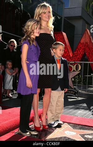 Dec. 1, 2010 - Hollywood, California, U.S. - I14801CHW .Reese Witherspoon Honored With Star On The Hollywood Walk Of Fame. .The W Hotel-Front, Hollywood, CA .12/01/2010  .REESE WITHERSPOON WITH DAUGHTER AVA ELIZABETH PHILLIPPE AND SON  DEACON PHILLIPPE    . 2010  ... ..TONY PARKER AND(Credit Image: 