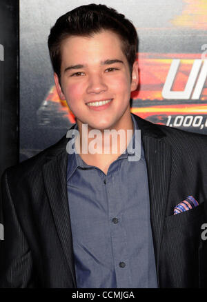LOS ANGELES - OCT 26: Nathan K Weir, Nicole Maines at the 46th Annual