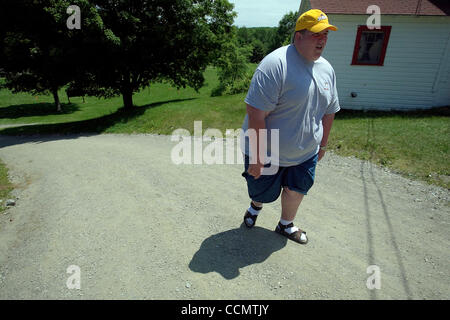 Jun 25, 2004; West Stockbridge, MA, USA; Camp Kingsmont sits on 225 acres of the beautiful Berkshire Mountains. Kingsmont is one of the leading fitness and lifestyle change camps for kids. Camp Kingsmont campers have an opportunity to participate in more than 65 different activities during their sta Stock Photo