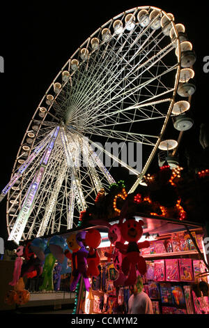 Jul 17, 2004; Paris, FRANCE; Carnival in the Tuilleries gardens. Stock Photo