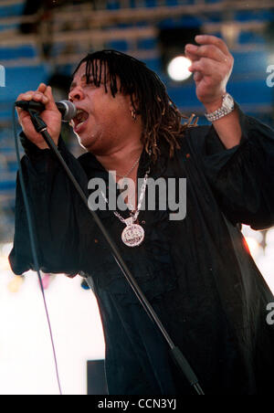 Aug 06, 2004; Hollywood, CA, USA; (Exact Date Unknown) Flamboyant funk music pioneer RICK JAMES famed for his sensious 1981 dance hit ' Super Freak' as well as a descent into drugs and crime, died in his sleep of natural causes, officials said. Pictured: 2003 Summer Tour. Stock Photo