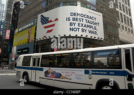 Aug 31, 2004; New York, NY, USA; Democracy billboard in Times Square during the RNC in NYC. Stock Photo