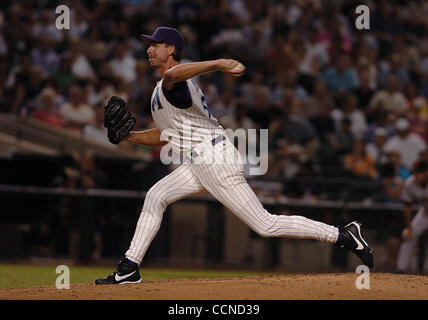 Arizona Diamondbacks' Randy Johnson pitches against the Philadelphia  Phillies at Citizens Bank Park in Philadelphia, Pennsylvania, on Wednesday,  May 30, 2007. (Photo by Jerry Lodriguss/Philadelphia Inquirer/MCT/Sipa USA  Stock Photo - Alamy