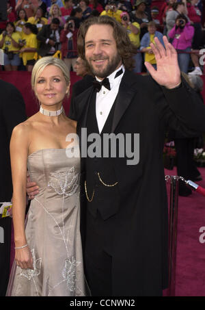 Apr 06, 2003; Hollywood, CA, USA; Actor RUSSELL CROWE & girlfriend DANIELLE SPENCER married in a private ceremony at Crowe's ranch in Australia. About 80 people attended including designer Giorgio Armani and director Ridley Scott. File photo: Mar 24, 2002: Crowe & Spencer @ the 74th Annual Academy A Stock Photo