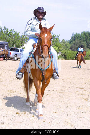 July 12, 2003 - Hollywood, California, U.S. - I7764CHW - .BILL PICKETT INVITATIONAL BLACK RODEO - .LOS ANGELES EQUESTRIAN CENTER, BURBANK, CA - .07/11/2003 - .   /   /    2003 - .COW GIRL(Credit Image: Â© Clinton Wallace/Globe Photos/ZUMAPRESS.com) Stock Photo