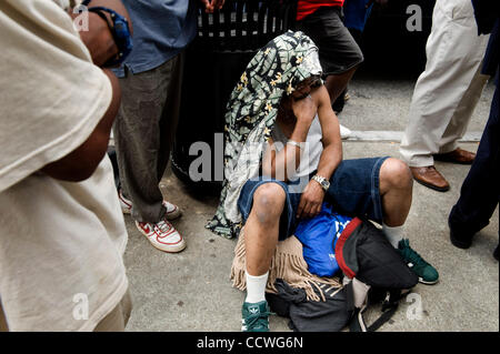 peachtree homeless residents pine atlanta georgia shelter alamy