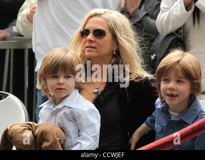 Apr 12, 2010 - Hollywood, California, U.S. - Wife DANIELLE SPENCER and sons TENNYSON and CHARLIE (R) watch Russell Crowe receive his star during his Walk of Fame Ceremony in Hollywood. (Credit Image: © Lisa O'Connor/ZUMA Press) Stock Photo