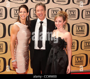 Apr 17, 2010 - Culver City, California, USA - Actor TIM ALLEN & FAMILY arriving to the TV Land Awards 2010 held at Sony Studios. (Credit Image: © Lisa O'Connor/ZUMA Press) Stock Photo