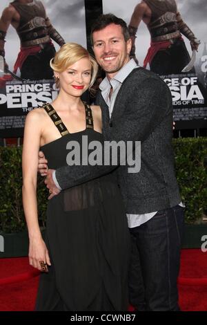 May 17, 2010 - Hollywood, California, USA - Actor JAIME KING & KYLE NEWMAN arriving to the 'Prince of Persia The Sands of Time' Hollywood Premiere held at Mann's Chinese Theatre. (Credit Image: © Lisa O'Connor/ZUMA Press) Stock Photo